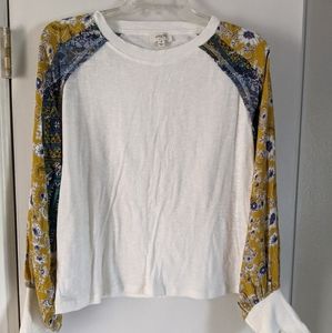 umgee Women's Thin/Light Sweater